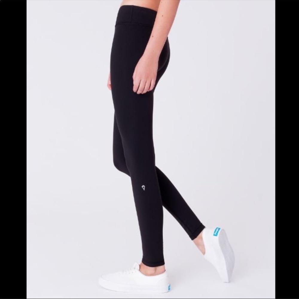 Ivivva by lululemon leggings